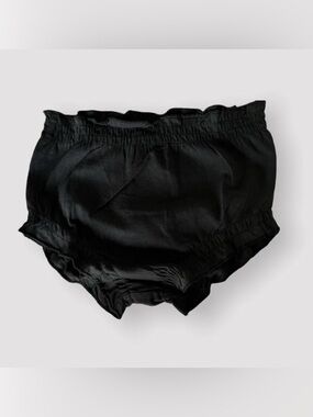 *NEW PHOTO* BNWT Baby Bloomers in “Jet Black” (organic cotton)